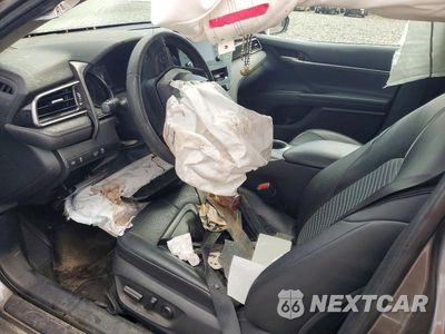 Zdjęcie 8 z 13 samochodu: 2021 TOYOTA CAMRY SE VIN:4T1G11AK9MU476985 - miniatura