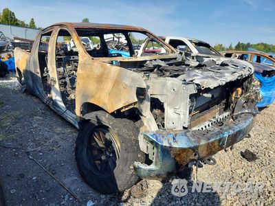Czwarte zdjęcie samochodu z boku: 2021 CHEVROLET SILVERADO K1500 LTZ VIN:3GCUYGET6MG207015 - miniatura
