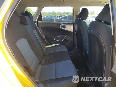 Zdjęcie 11 z 14 samochodu: 2020 KIA SOUL LX VIN:KNDJ23AU4L7071795 - miniatura