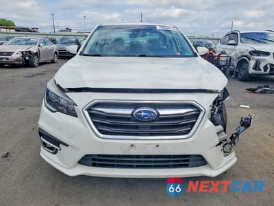 Piąte zdjęcie samochodu w środku: 2018 SUBARU LEGACY 2.5I LIMITED VIN:4S3BNAK68J3006310 - miniatura