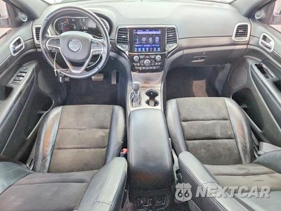 Zdjęcie 8 z 13 samochodu: 2021 JEEP GRAND CHEROKEE LAREDO VIN:1C4RJFAG8MC580962 - miniatura