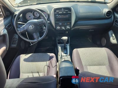 Zdjęcie 8 z 12 samochodu: 2005 TOYOTA RAV4 BASE VIN:JTEHD20V556042565 - miniatura