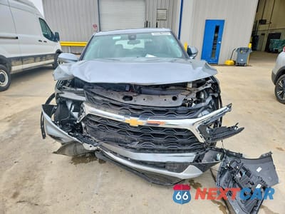 Piąte zdjęcie samochodu w środku: 2025 CHEVROLET BLAZER 2LT VIN:3GNKBHR47SS206541 - miniatura