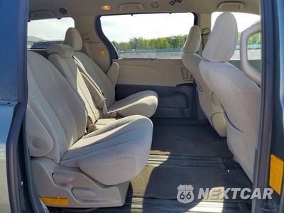 Zdjęcie 11 z 14 samochodu: 2011 TOYOTA SIENNA LE VIN:5TDKK3DCXBS052695 - miniatura