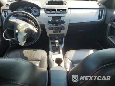 Zdjęcie 8 z 13 samochodu: 2010 FORD FOCUS SEL VIN:1FAHP3HN6AW172229 - miniatura