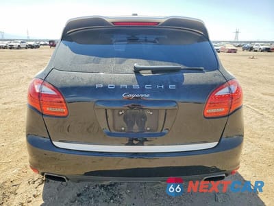 Zdjęcie 6 z 12 samochodu: 2014 PORSCHE CAYENNE VIN:WP1AA2A20ELA09556 - miniatura