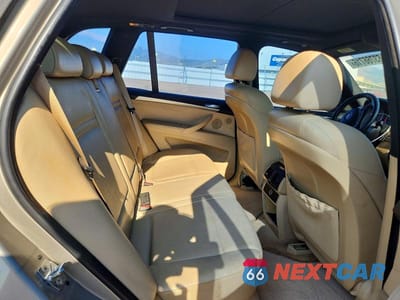 Zdjęcie 10 z 12 samochodu: 2007 BMW X5 4.8I VIN:4USFE835X7LZ37071 - miniatura
