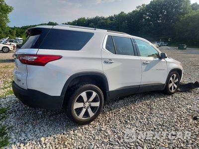 Trzecie zdjęcie samochodu z tyłu: 2018 CHEVROLET TRAVERSE LT VIN:1GNEVHKW3JJ224504 - miniatura