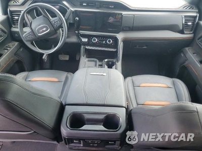 Zdjęcie 8 z 13 samochodu: 2026 GMC SIERRA K2500 AT4 VIN:1GT4UPEY5TF282232 - miniatura