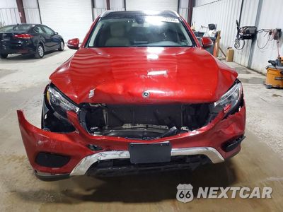 Piąte zdjęcie samochodu w środku: 2018 MERCEDES-BENZ GLC 300 4MATIC VIN:WDC0G4KB5JV015299 - miniatura