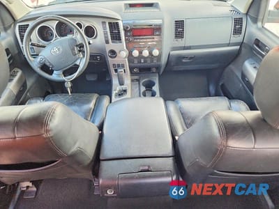 Zdjęcie 8 z 12 samochodu: 2011 TOYOTA TUNDRA DOUBLE CAB SR5 VIN:5TFRM5F12BX029406 - miniatura
