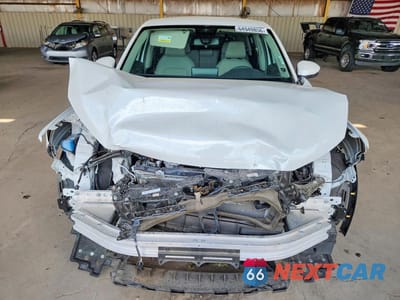 Piąte zdjęcie samochodu w środku: 2024 HONDA HR-V LX VIN:3CZRZ1H32RM734242 - miniatura