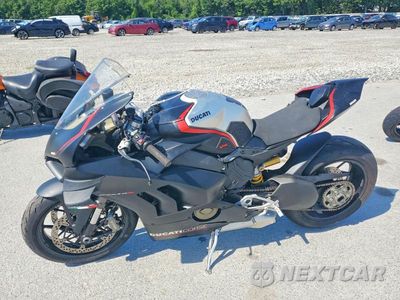 Trzecie zdjęcie samochodu z tyłu: 2021 DUCATI PANIGALE V4 VIN:ZDMDAGNW0MB001314 - miniatura