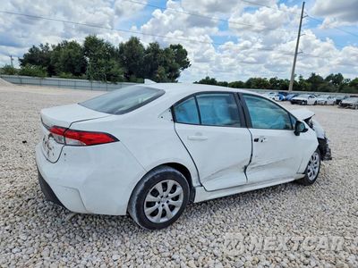 Trzecie zdjęcie samochodu z tyłu: 2024 TOYOTA COROLLA CROSS XLE VIN:5YFB4MDE1RP124274 - miniatura
