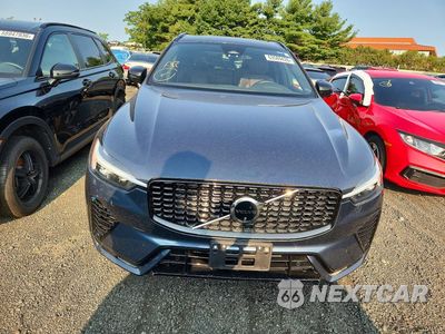Piąte zdjęcie samochodu w środku: 2024 VOLVO XC60 PLUS VIN:YV4H60DL1R1829234 - miniatura