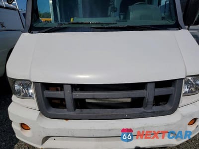 Zdjęcie 12 z 13 samochodu: 2018 ISUZU NPR VIN:JALB4T178J7W00833 - miniatura
