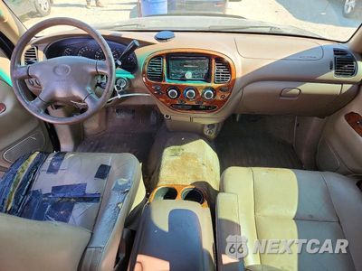 Zdjęcie 8 z 12 samochodu: 2001 TOYOTA TUNDRA ACCESS CAB LIMITED VIN:5TBBT48191S198489 - miniatura