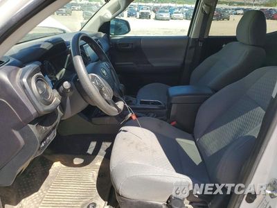 Zdjęcie 7 z 12 samochodu: 2022 TOYOTA TACOMA SR V6 VIN:3TMCZ5AN0NM514056 - miniatura