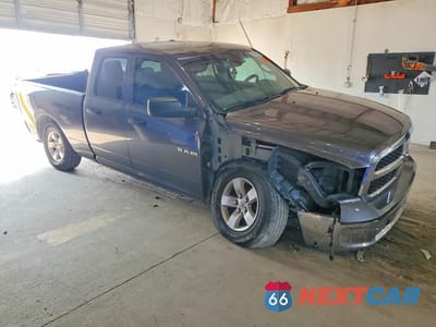 Czwarte zdjęcie samochodu z boku: 2019 RAM 1500 CLASSIC TRADESMAN VIN:1C6RR6FG8KS521292 - miniatura