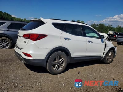 Trzecie zdjęcie samochodu z tyłu: 2017 HYUNDAI SANTA FE SPORT 2.4L VIN:5NMZUDLB3HH006032 - miniatura