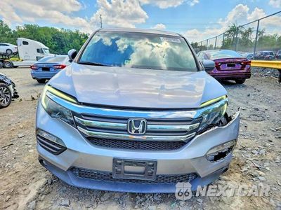 Piąte zdjęcie samochodu w środku: 2017 HONDA PILOT EXL VIN:5FNYF6H52HB037245 - miniatura