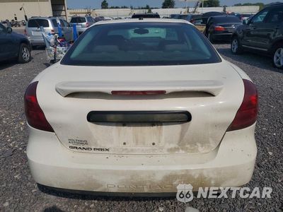 Zdjęcie 6 z 12 samochodu: 2007 PONTIAC GRAND PRIX VIN:2G2WP582271226150 - miniatura