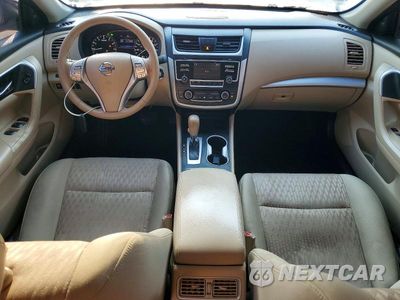 Zdjęcie 8 z 12 samochodu: 2017 NISSAN ALTIMA 2.5 SV VIN:1N4AL3AP1HC150871 - miniatura