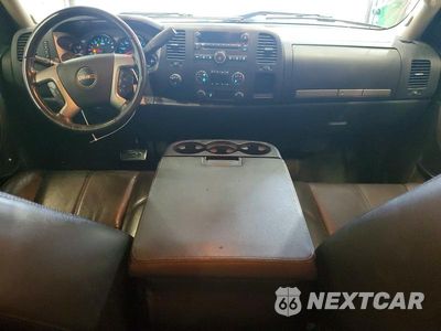 Zdjęcie 8 z 12 samochodu: 2013 GMC SIERRA K1500 SLE VIN:1GTR2VE77DZ342888 - miniatura