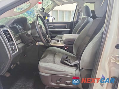 Zdjęcie 7 z 12 samochodu: 2013 RAM 1500 SLT VIN:1C6RR7LT0DS580878 - miniatura