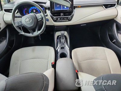 Zdjęcie 8 z 12 samochodu: 2022 TOYOTA COROLLA LE VIN:JTDEAMDE1N3005472 - miniatura