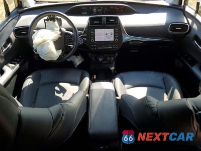 Zdjęcie 8 z 12 samochodu: 2022 TOYOTA PRIUS XLE AWD-E VIN:JTDL9MFU2N3038999 - miniatura