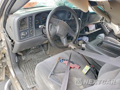 Zdjęcie 8 z 12 samochodu: 2003 CHEVROLET SILVERADO K1500 VIN:1GCEK19T23E157197 - miniatura