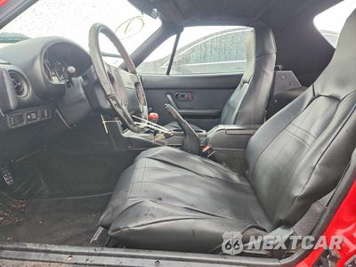 Zdjęcie 7 z 12 samochodu: 1992 MAZDA MX-5 MIATA VIN:JM1NA3519N0311259 - miniatura