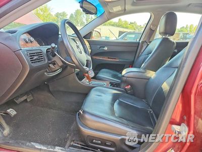 Zdjęcie 7 z 12 samochodu: 2005 BUICK LACROSSE CXS VIN:2G4WE567251269041 - miniatura