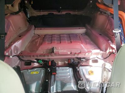 Zdjęcie 10 z 14 samochodu: 2022 TESLA MODEL 3 VIN:5YJ3E1EC5NF125303 - miniatura