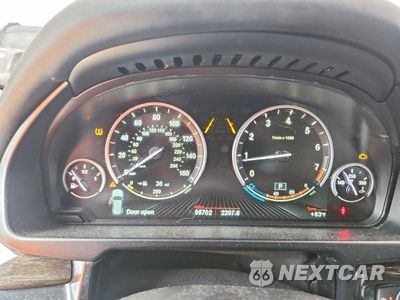 Zdjęcie 9 z 13 samochodu: 2015 BMW X5 XDRIVE50I VIN:5UXKR6C59F0J79431 - miniatura