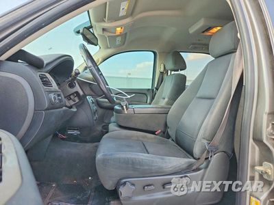 Zdjęcie 7 z 13 samochodu: 2009 CHEVROLET TAHOE C1500 LS VIN:1GNEC13329R294896 - miniatura