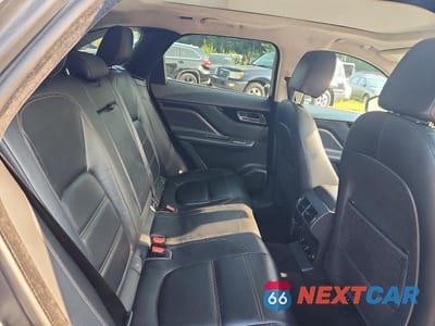 Zdjęcie 10 z 12 samochodu: 2020 JAGUAR F-PACE PRESTIGE VIN:SADCK2GXXLA637521 - miniatura