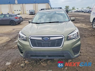 Piąte zdjęcie samochodu w środku: 2019 SUBARU FORESTER PREMIUM VIN:JF2SKAEC3KH574111 - miniatura