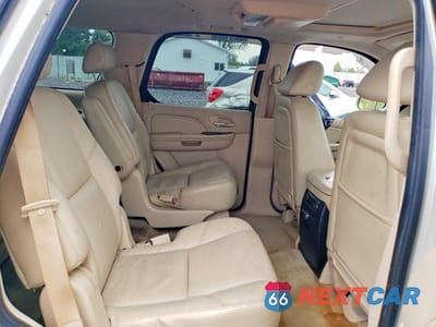 Zdjęcie 11 z 13 samochodu: 2007 CADILLAC ESCALADE LUXURY VIN:1GYFK63887R296992 - miniatura