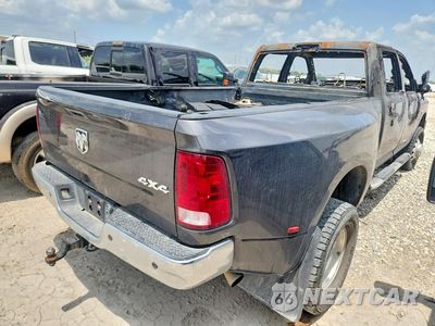 Trzecie zdjęcie samochodu z tyłu: 2017 RAM 3500 ST VIN:3C63RRGL3HG751762 - miniatura
