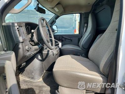 Zdjęcie 7 z 12 samochodu: 2025 GMC SAVANA G2500 VIN:1GTW7AFP1S1153547 - miniatura
