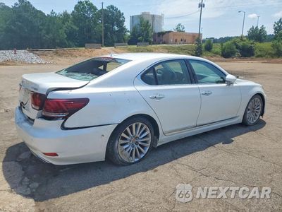 Trzecie zdjęcie samochodu z tyłu: 2013 LEXUS LS 460 WHITE VIN:JTHBL5EF3D5124247 - miniatura
