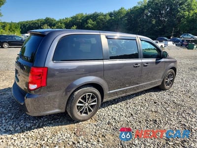Trzecie zdjęcie samochodu z tyłu: 2018 DODGE GRAND CARAVAN SXT VIN:2C4RDGCG9JR328716 - miniatura