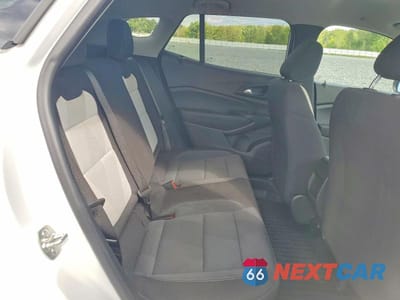 Zdjęcie 11 z 13 samochodu: 2026 CHEVROLET TRAX LS VIN:KL77LFEP1TC056334 - miniatura