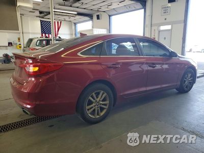 Trzecie zdjęcie samochodu z tyłu: 2015 HYUNDAI SONATA SE VIN:5NPE24AFXFH004577 - miniatura