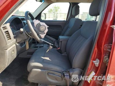 Zdjęcie 7 z 13 samochodu: 2012 JEEP LIBERTY SPORT VIN:1C4PJLAK3CW201485 - miniatura