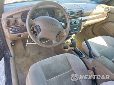 Zdjęcie 8 z 12 samochodu: 2004 CHRYSLER SEBRING LXI VIN:1C3EL55R04N101585 - miniatura