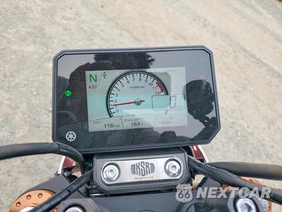 Zdjęcie 7 z 9 samochodu: 2025 YAMAHA MTM890 VIN:JYARN96E4SA000818 - miniatura
