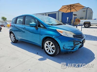 Czwarte zdjęcie samochodu z boku: 2015 NISSAN VERSA NOTE SL VIN:3N1CE2CP8FL405170 - miniatura